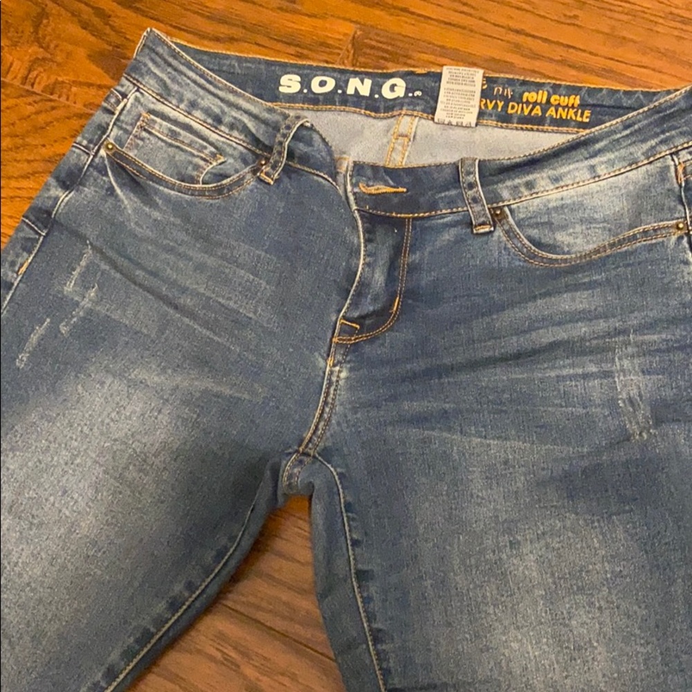 S.O.N.G. Ankle jeans